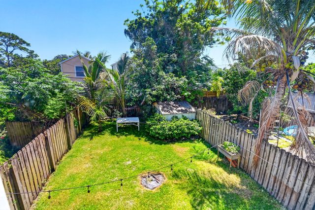 4334 Cambridge Street, Lake Worth, FL 33461