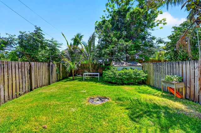 4334 Cambridge Street, Lake Worth, FL 33461