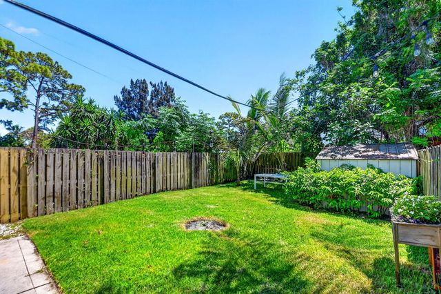 4334 Cambridge Street, Lake Worth, FL 33461