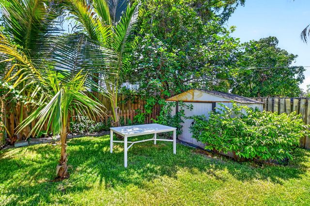 4334 Cambridge Street, Lake Worth, FL 33461