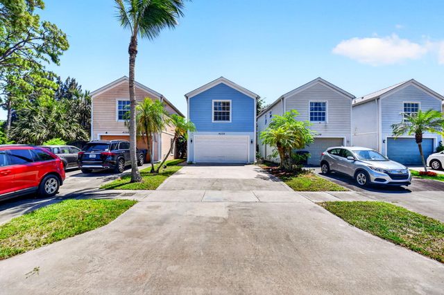4334 Cambridge Street, Lake Worth, FL 33461
