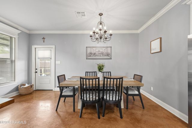479 Broussard Street, Breaux Bridge, LA 70517