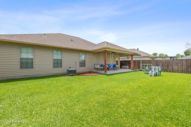 479 Broussard Street, Breaux Bridge, LA 70517