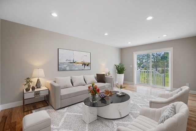 4 Sabrina Way G, Agawam, MA 01001