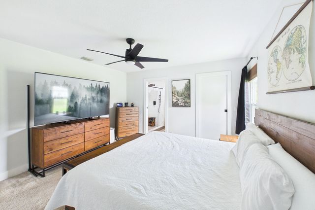 6784 3rd Street, Jupiter, FL 33458
