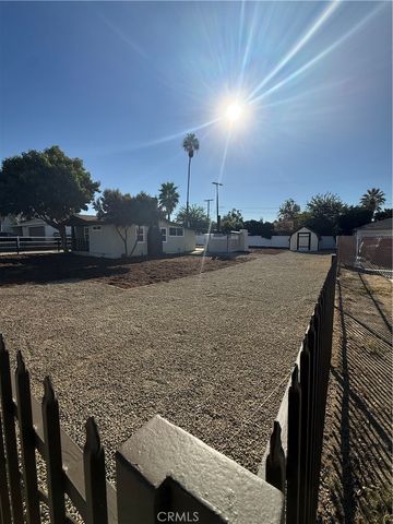 5908 Grand, Riverside, CA 92504