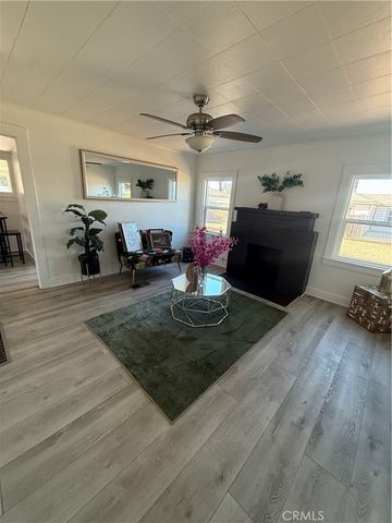 5908 Grand, Riverside, CA 92504