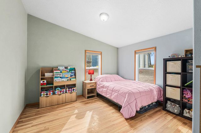 5228 W Cross Cut Rd, Deer Park, WA 99006