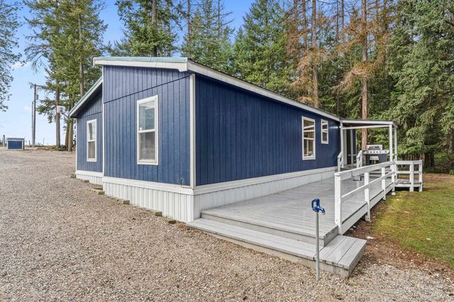 5228 W Cross Cut Rd, Deer Park, WA 99006