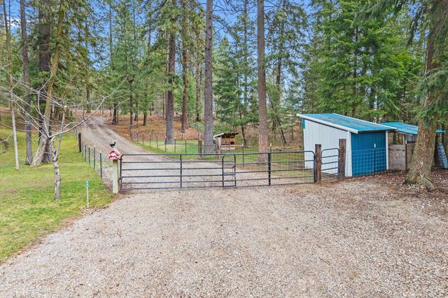 5228 W Cross Cut Rd, Deer Park, WA 99006