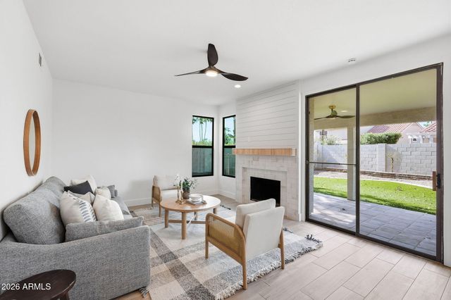 4608 E MARCONI Avenue, Phoenix, AZ 85032