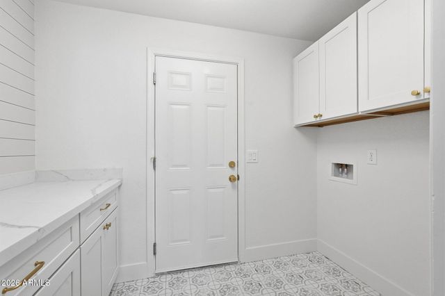 4608 E MARCONI Avenue, Phoenix, AZ 85032