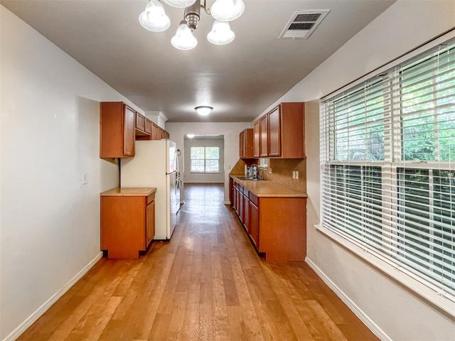 1816 NW 33rd Street, Oklahoma City, OK 73118