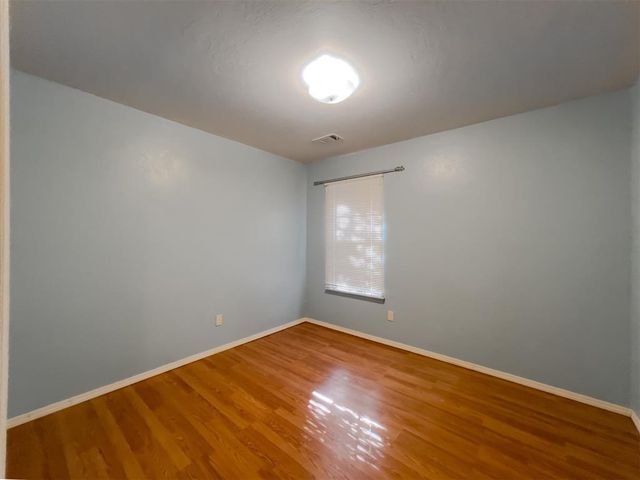 1816 NW 33rd Street, Oklahoma City, OK 73118