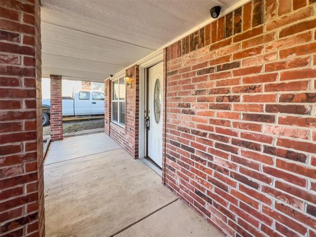 1816 NW 33rd Street, Oklahoma City, OK 73118