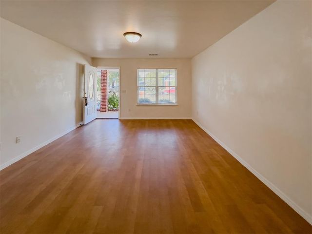 1816 NW 33rd Street, Oklahoma City, OK 73118