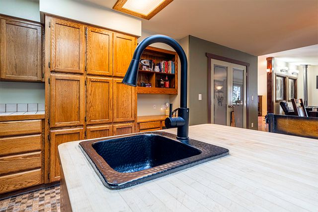 332 Rene Drive, Shady Cove, OR 97539
