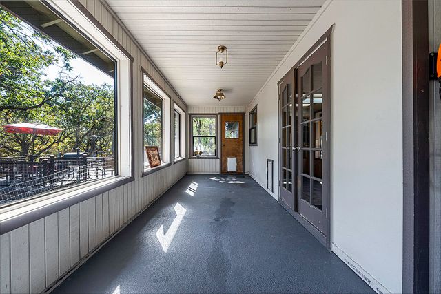 332 Rene Drive, Shady Cove, OR 97539