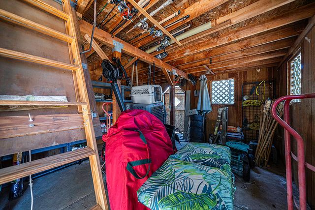 332 Rene Drive, Shady Cove, OR 97539
