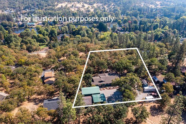 332 Rene Drive, Shady Cove, OR 97539