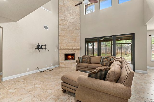 8303 Dianthus Stead, Boerne, TX 78015
