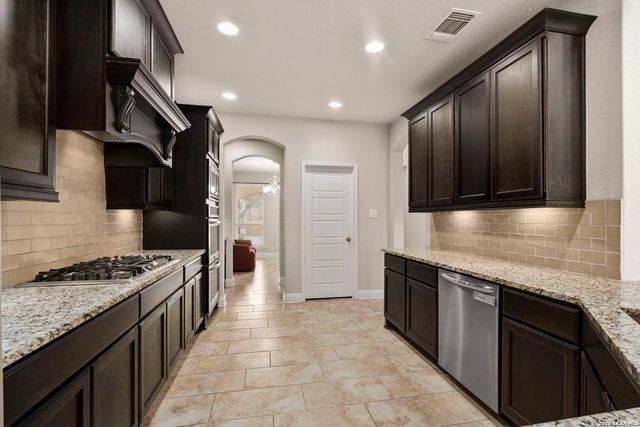 8303 Dianthus Stead, Boerne, TX 78015