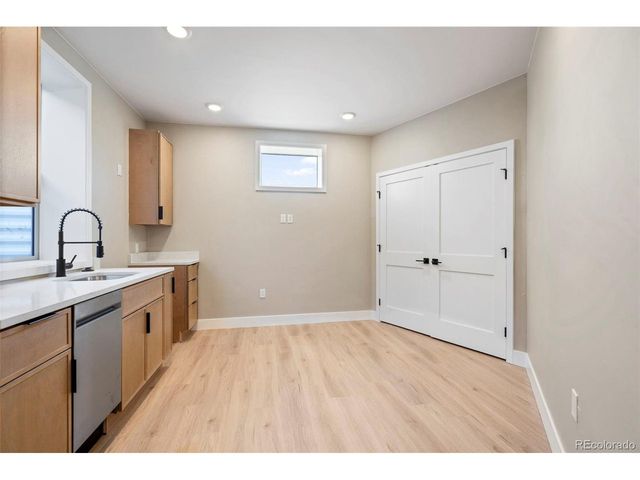 2500 W 29th Ave, Denver, CO 80211