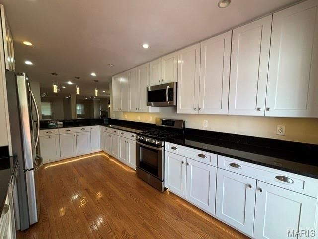 7543 Delmar Boulevard, University City, MO 63130