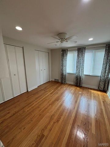 7543 Delmar Boulevard, University City, MO 63130