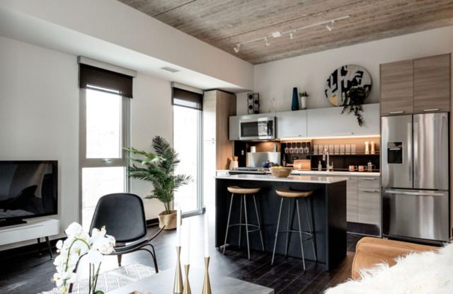 710 W Grand Avenue 605, Chicago, IL 60654