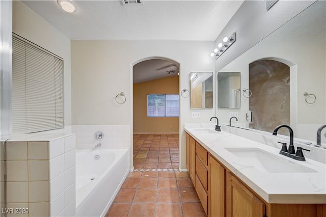 1112 Milpas Lane, Las Vegas, NV 89134