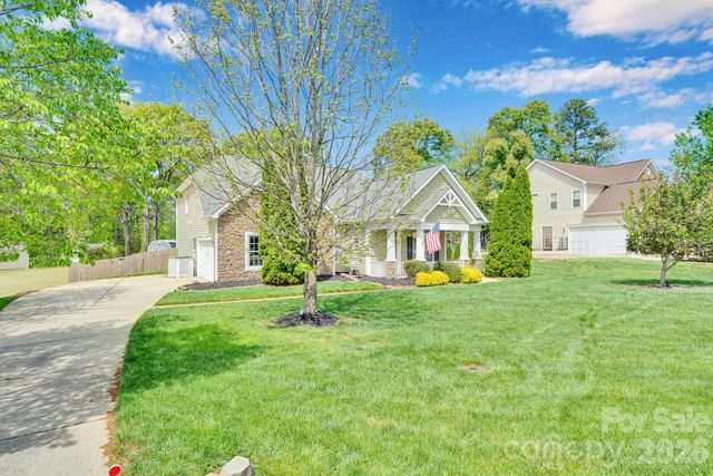 793 Seipel Drive, Denver, NC 28037