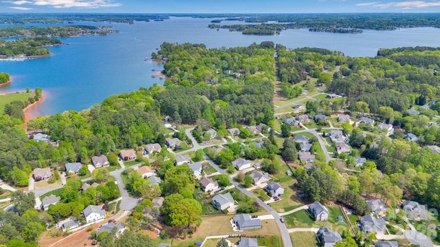 793 Seipel Drive, Denver, NC 28037