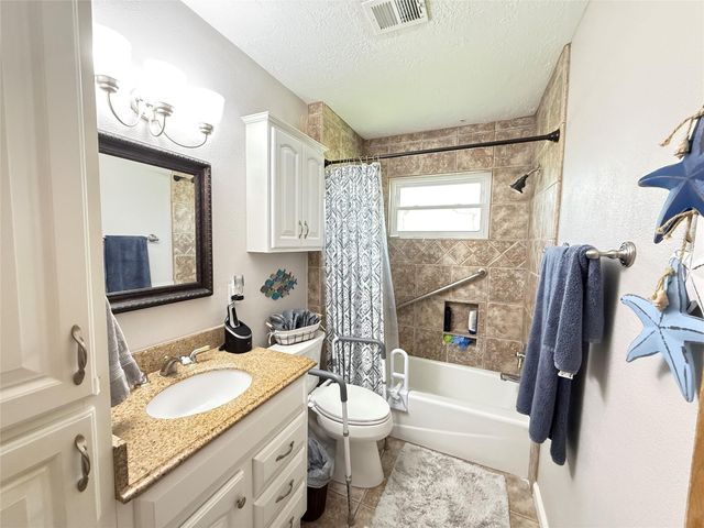 129 Sylvia Street, Deer Park, TX 77536