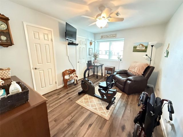 129 Sylvia Street, Deer Park, TX 77536