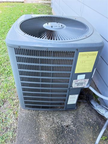 129 Sylvia Street, Deer Park, TX 77536