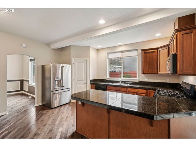 16226 TRACEY LEE Ct, Oregon City, OR 97045