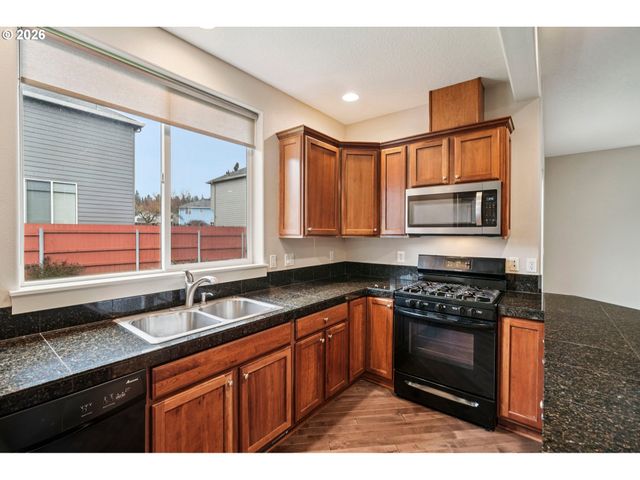 16226 TRACEY LEE Ct, Oregon City, OR 97045