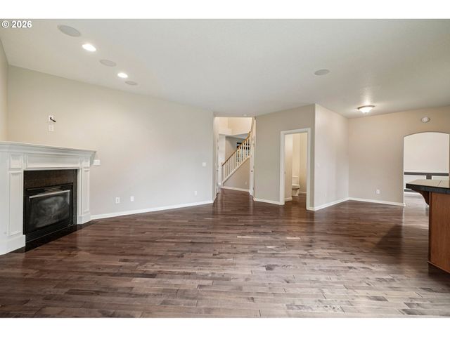 16226 TRACEY LEE Ct, Oregon City, OR 97045