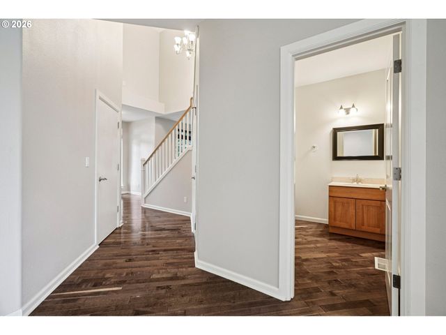 16226 TRACEY LEE Ct, Oregon City, OR 97045