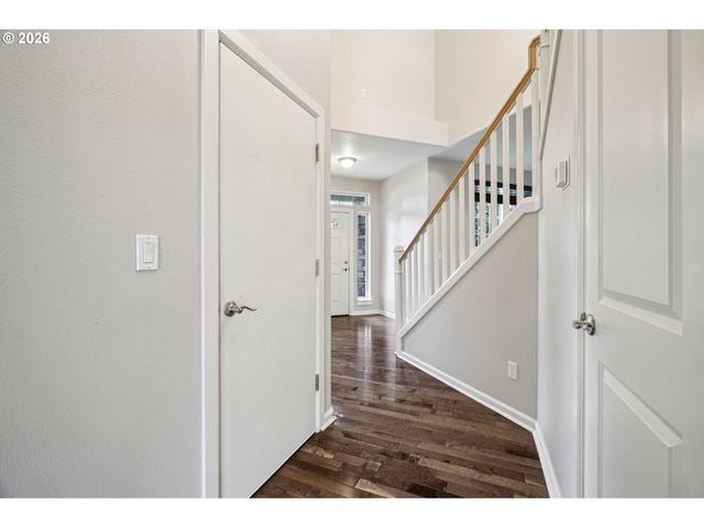 16226 TRACEY LEE Ct, Oregon City, OR 97045