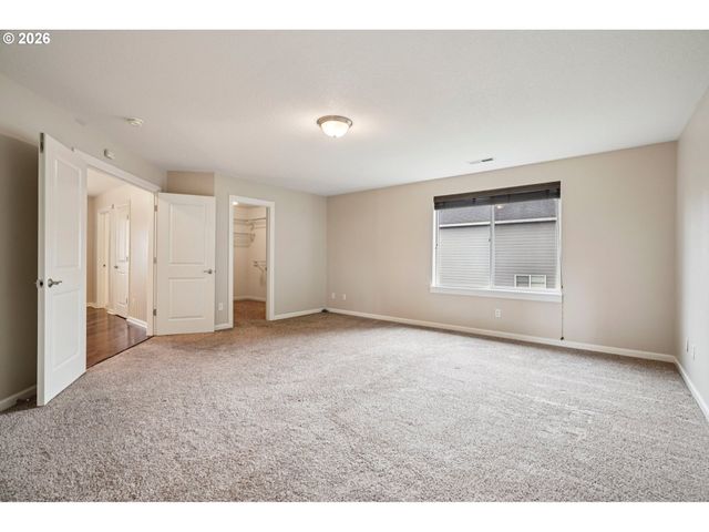 16226 TRACEY LEE Ct, Oregon City, OR 97045