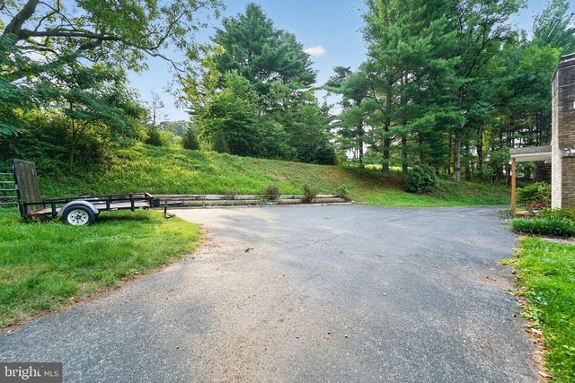 3327 NINER RD, Finksburg, MD 21048