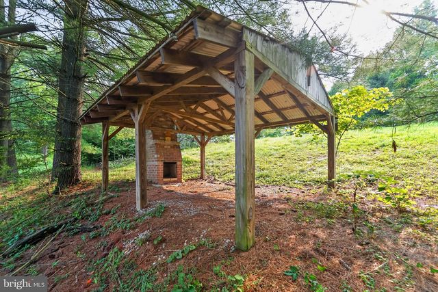 3327 NINER RD, Finksburg, MD 21048