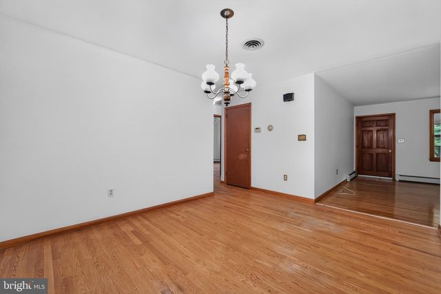 3327 NINER RD, Finksburg, MD 21048
