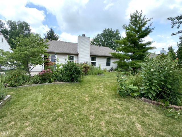 437 E Pine Ridge Drive, Westfield, IN 46074