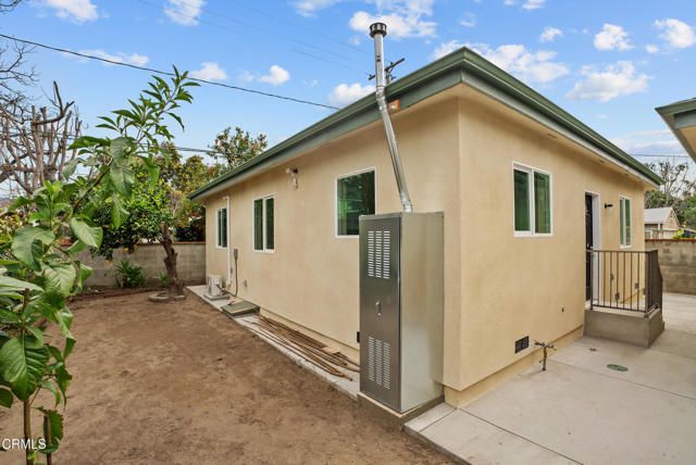 148 S Parish Place, Burbank, CA 91506