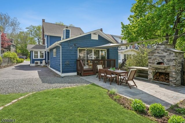 43 Parker Ave, Maplewood Twp., NJ 07040
