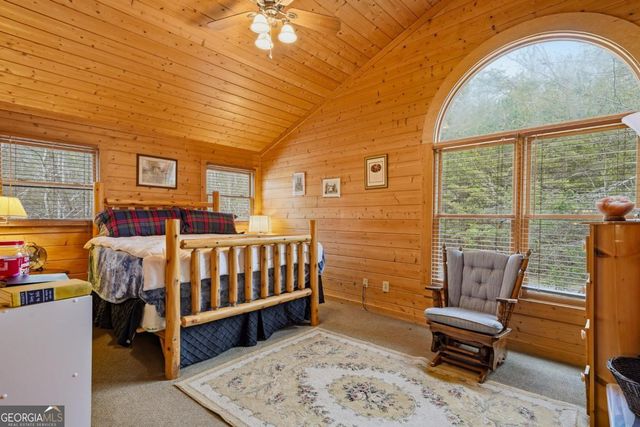 97 Fox Mountain Crossing Road, Blue Ridge, GA 30513