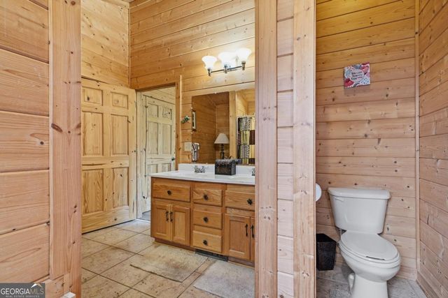 97 Fox Mountain Crossing Road, Blue Ridge, GA 30513
